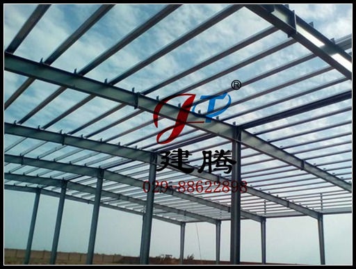 692925081.jpg 692925081.jpg